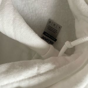 Gildan sweatshirt. super comfy and cozy